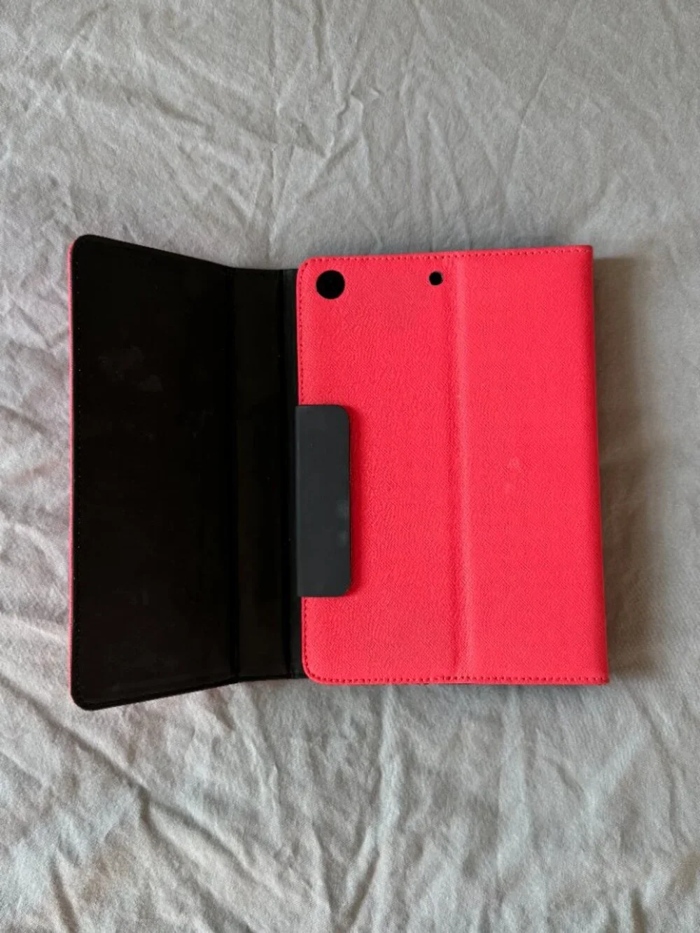 Kate Spade iPad Mini Folio Case with Bluetooth Keyboard